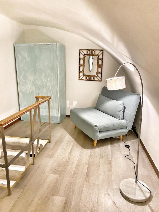 Omarea - Imperia Appartement Buitenkant foto